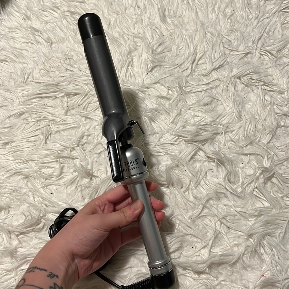 Hot Tools Curling Iron